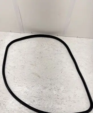 BMW 4 F36 Gran coupe Front door rubber seal 7401895