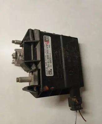 Mercedes-Benz E W213 Battery relay fuse A0009061505 1110055 1511160979