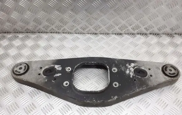 Mercedes-Benz E W211 Engine mounting bracket A2303522206