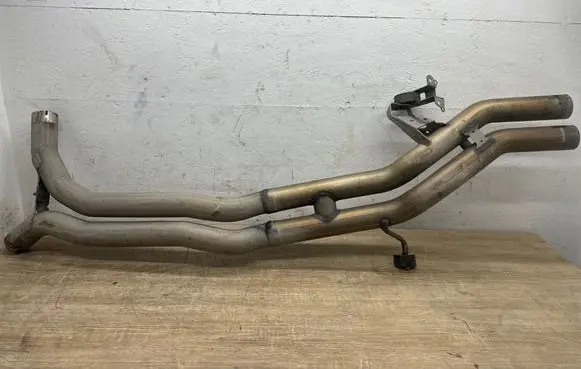Porsche Macan (95B) Muffler pipe connector clamp 95B253181