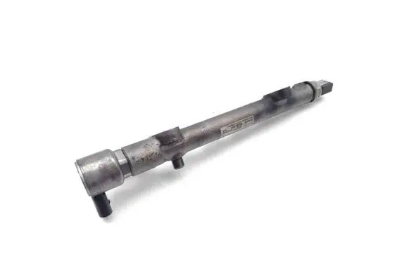 Mercedes-Benz E W212 Fuel main line pipe A6510700495 55PP22-01 9307Z521A
