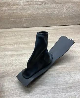 Ford Focus Handbrake trim 4M51A044L49BCW