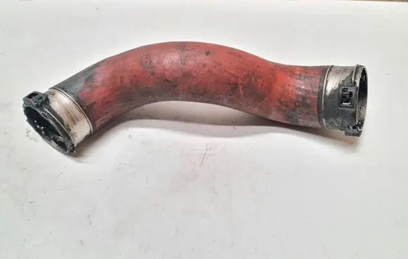 Mercedes-Benz E W212 Intercooler hose/pipe 0613158282