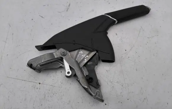 Audi A1 Handbrake/parking brake lever assembly 82A711301J