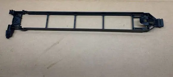 Radiator mount bracket