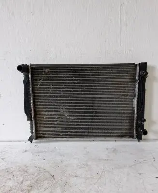 Audi A6 S6 C5 4B Coolant radiator