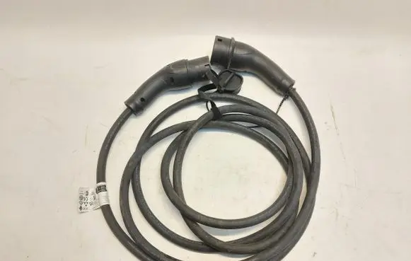Porsche Taycan 9J1 Electric car charging cable 9J1971675AEJLK01