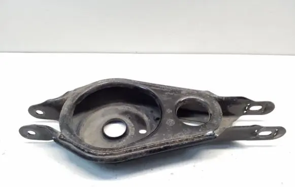 Rear upper control arm/wishbone