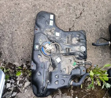 Toyota Auris 150 Fuel tank 7711102150 7702002200