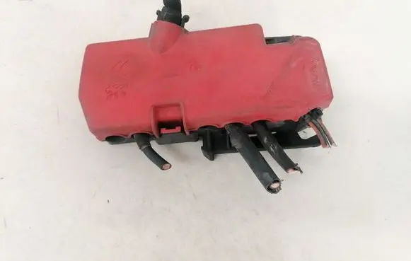 Citroen C5 Fuse box set 9662335380