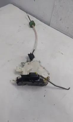 Audi A6 S6 C6 4F Front door lock 4F1837015 431006S