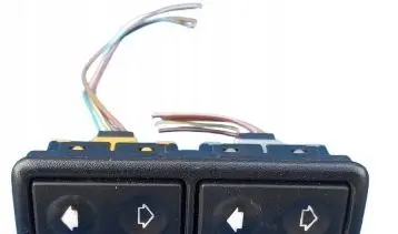 BMW 3 E36 Tailgate/trunk/boot open switch 83689438368941