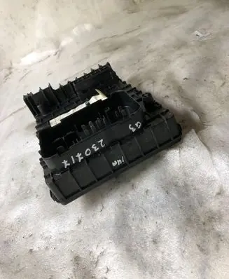 Audi Q3 8U Fuse module 3c0971249