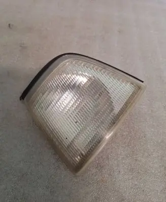 Audi 80 90 S2 B4 Front indicator light 8A0933049A
