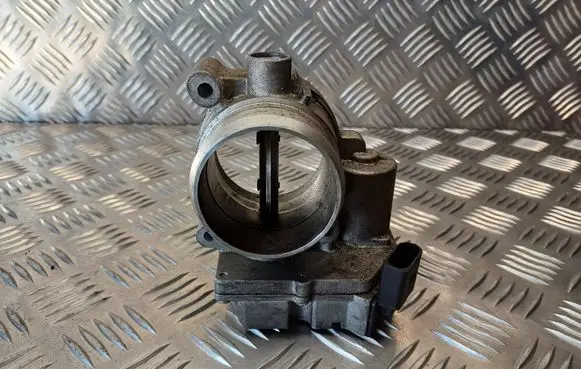 Audi A6 S6 C6 4F Throttle valve
