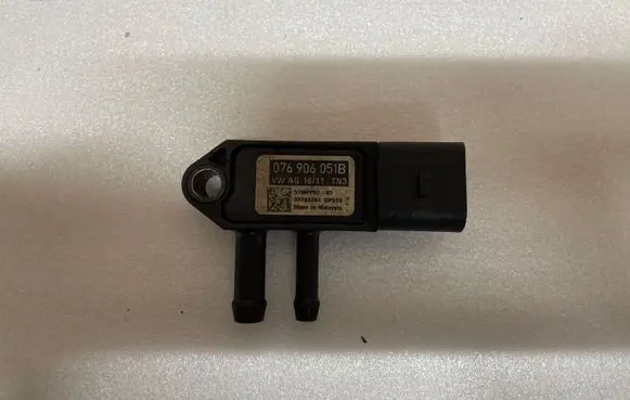 Volkswagen Golf VII Sensor 076906051B