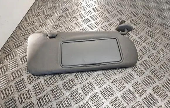 KIA Sorento Sun visor