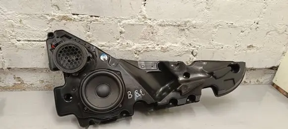 Audi Q8 Front door speaker 4m8035298