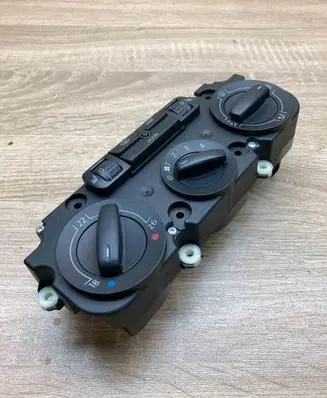 Volkswagen Golf V Climate control unit 1K0820047EG 5HB008719