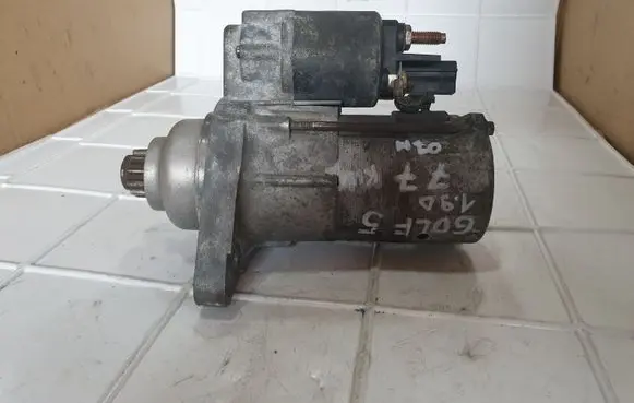 Volkswagen Golf V Starter motor D7GS8