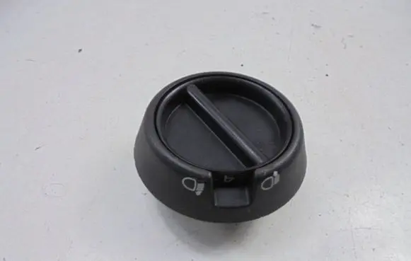 Renault Kangoo I Headlight level height control switch 8200128309