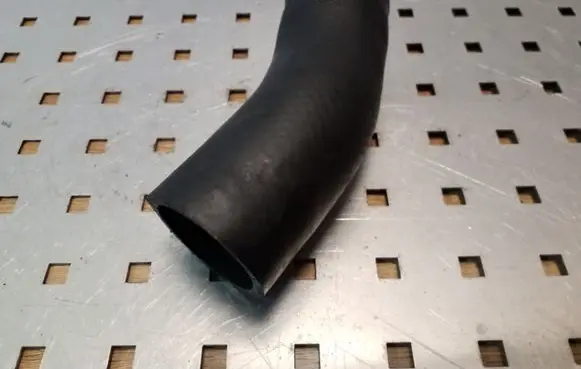 Toyota RAV 4 (XA20) Intercooler hose/pipe