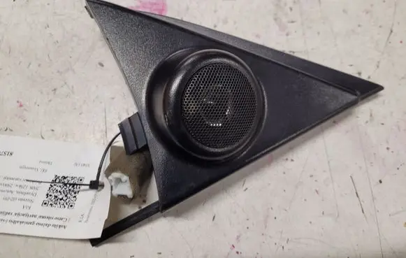 KIA Sorento Front door high frequency speaker 963503E500