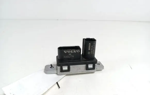 Volvo V40 Glow plug pre-heat relay 31431776