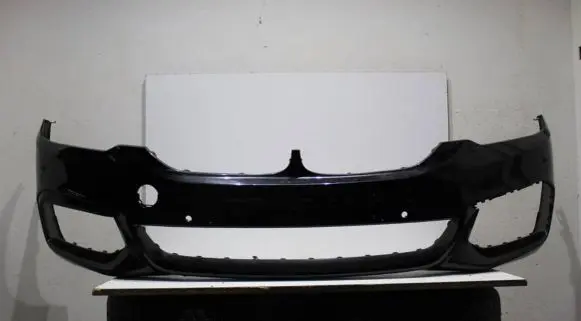 BMW 5 G30 G31 Front bumper 8064928 72758411 5111