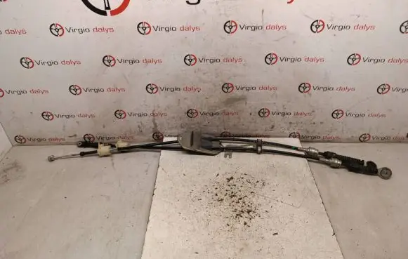 Toyota Yaris Gear shift cable linkage 838200D090