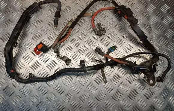Opel Astra H Positive cable (battery) 55559512 13127074