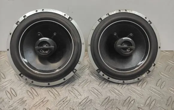Audi A6 Allroad C5 Front door high frequency speaker