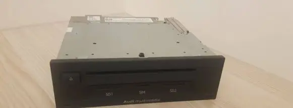 Audi A3 S3 8V CD/DVD changer 8V0035021