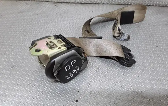 Audi A6 S6 C5 4B Front seatbelt