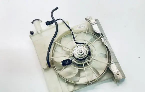 Toyota Aygo AB40 Electric radiator cooling fan 163600Q021 167110Q011 163628EA01