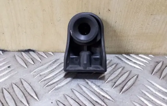 Peugeot 307 Radiator mount bracket 9628677880