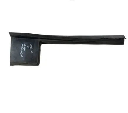 Ford Mustang VI Intercooler air guide/duct channel FR3B8102BB