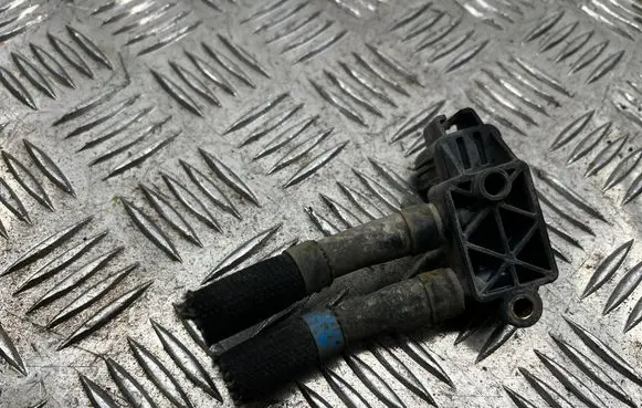 Ford Mondeo MK IV Exhaust gas pressure sensor AV615L200AB AV615L200 CZQ7A13M05A