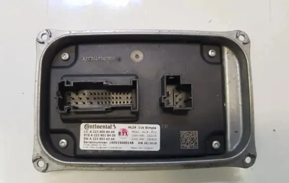 Mercedes-Benz S W223 Headlight ballast module Xenon