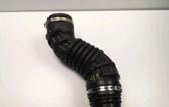 Maserati Levante Engine coolant pipe/hose