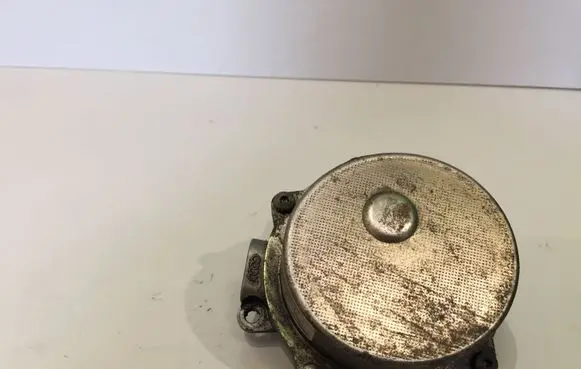 Audi A6 S6 C5 4B Vacuum pump 057145100C 01T3120356 72260806C