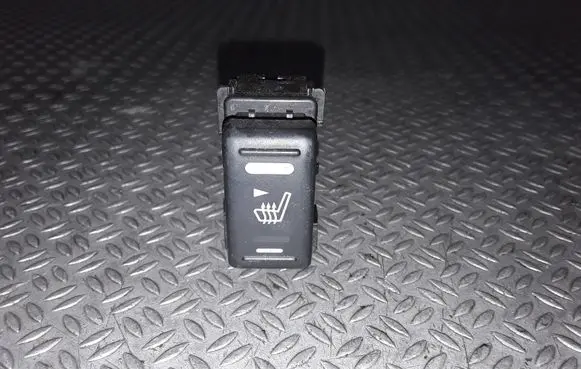 Nissan Murano Z50 Seat heating switch
