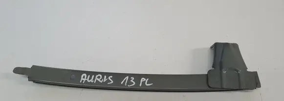 Toyota Auris E180 Front door windshield rail 