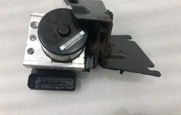Renault Twingo I ABS Pump 