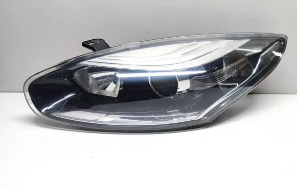 Renault Megane III Headlight/headlamp 260605817R