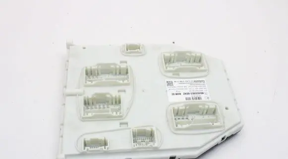 Mercedes-Benz Sprinter W907 W910 Central body control module A9079009205