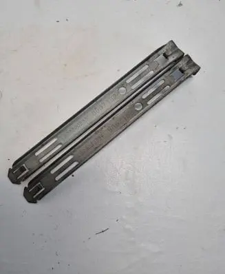 Volvo S80 Headlight/headlamp mounting bracket 8637182