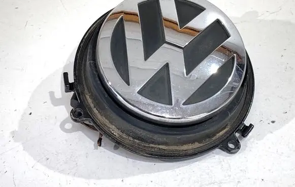 Volkswagen PASSAT B6 Tailgate/trunk/boot exterior handle 1K0827469G