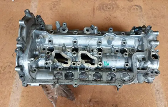 Renault Laguna III Engine head M9Z03 8200808824
