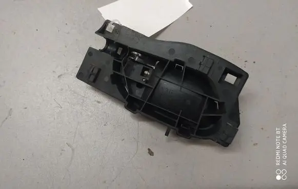 Peugeot 407 Front door interior handle 13G100187386